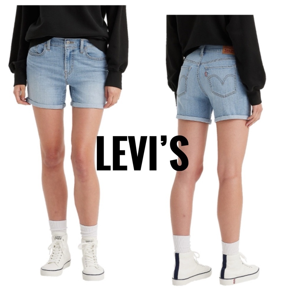 Levi’s Women’s Light Blue Mid Length Denim  Shorts size 28